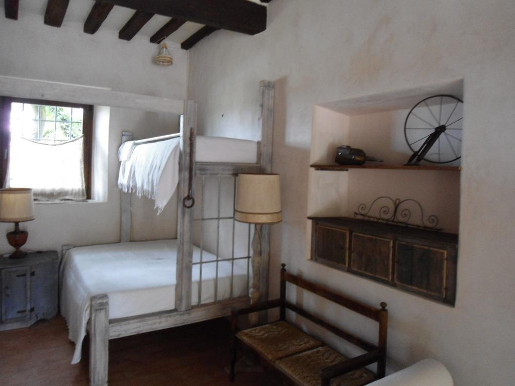 Locanda Dei Melograni Gossolengo Quarto foto